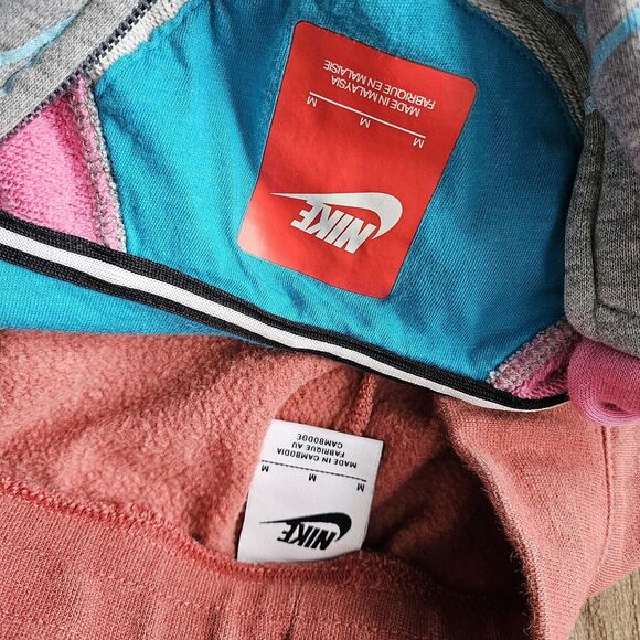 Nike Girl’s Sportswear  Tracksuit Jacket Pants Size Medium + Color block - Picture 6 of 7